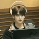 ஸ்டிக்கர்